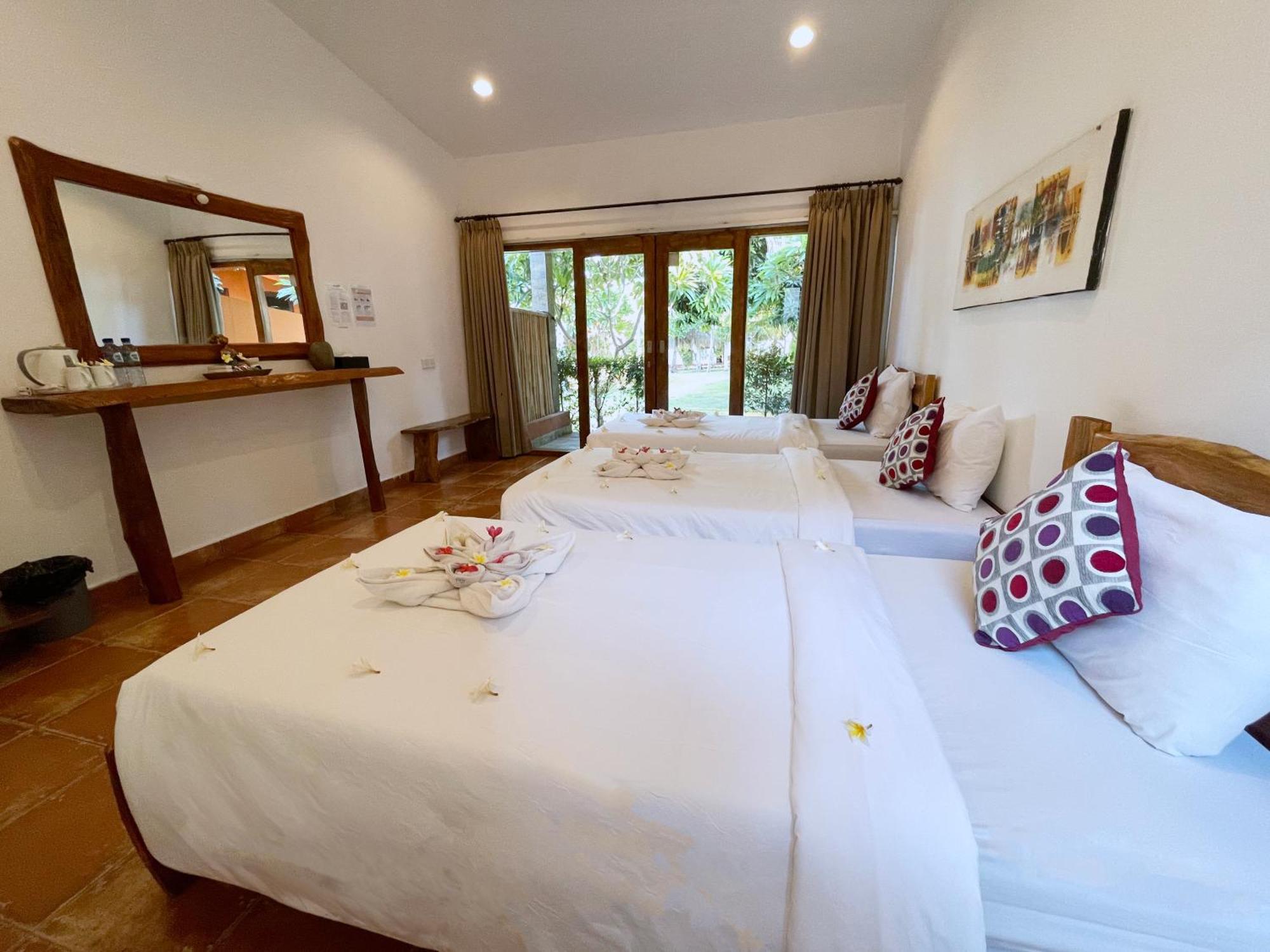 Pebble & Fins Bali Dive Resort Tulamben  Luaran gambar